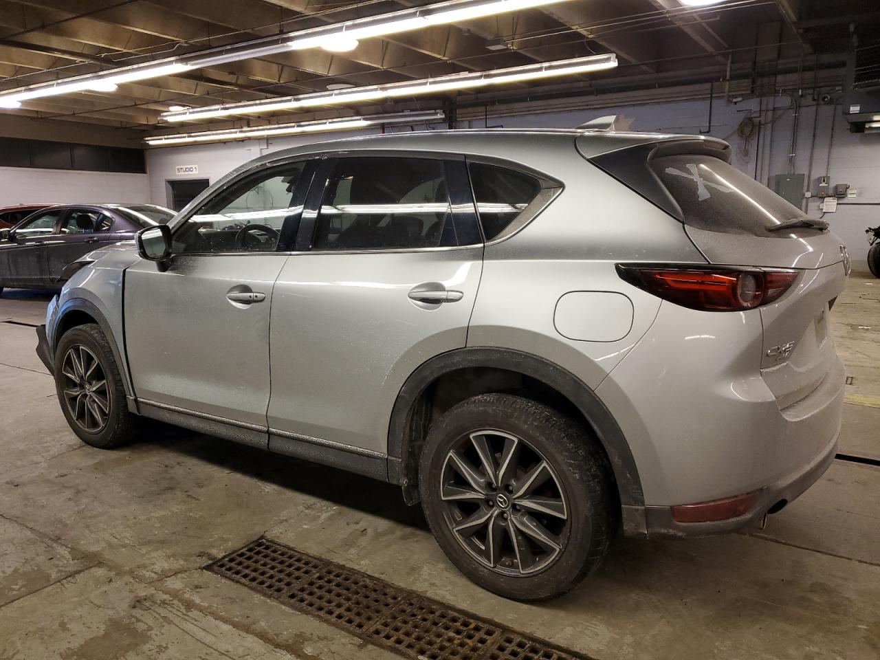 2017 Mazda CX-5 - Image 2
