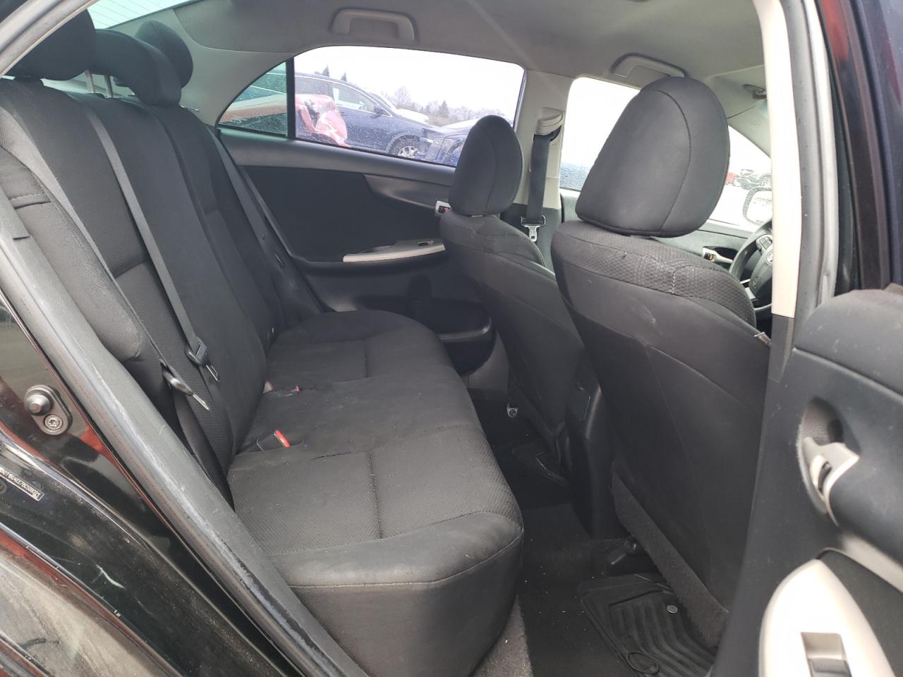 2011 Toyota Corolla - Image 10