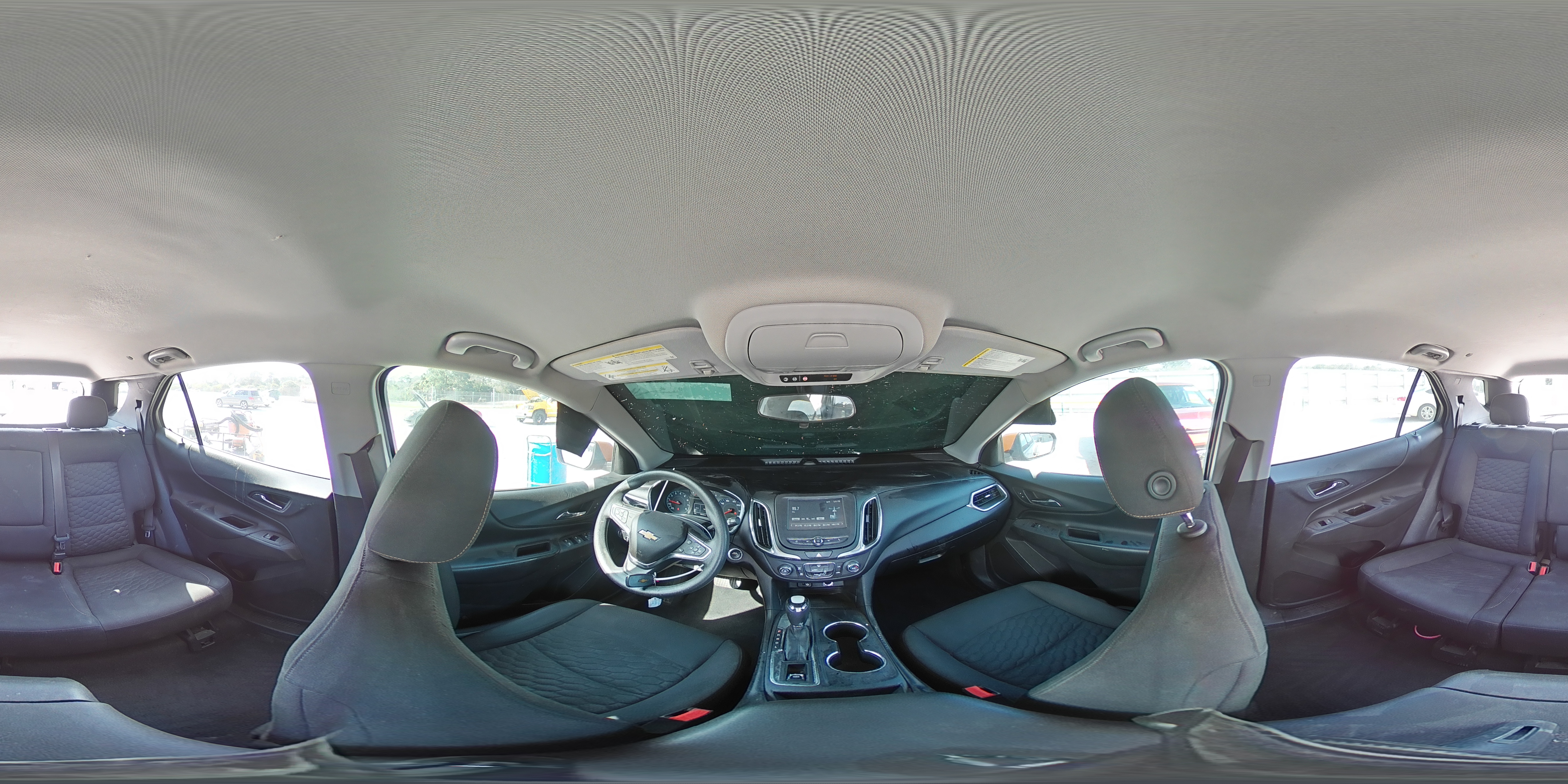2018 Chevrolet Equinox - Image 14