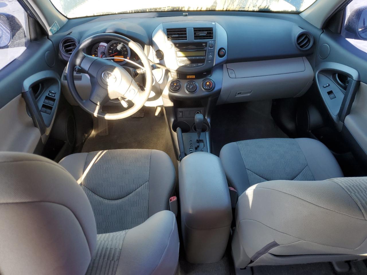 2009 Toyota RAV 4 - Image 8
