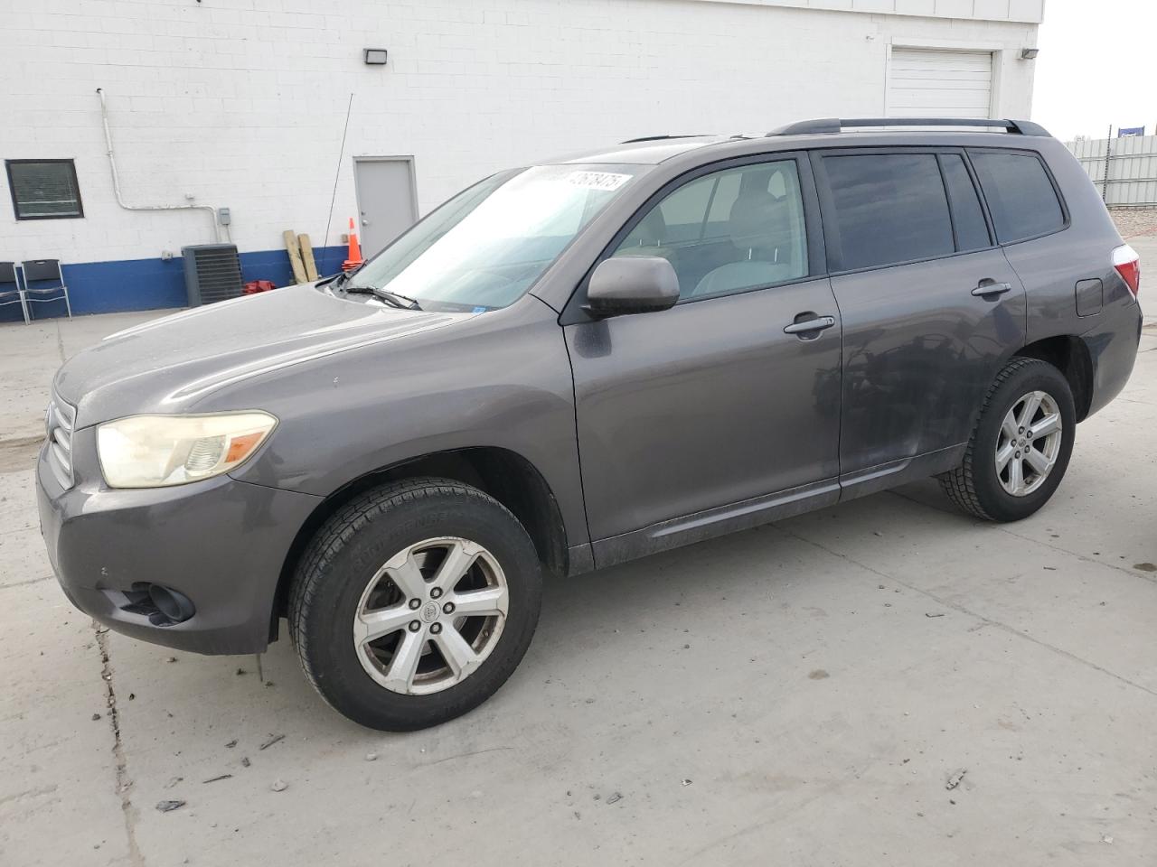 2009 Toyota Highlander - Image 1