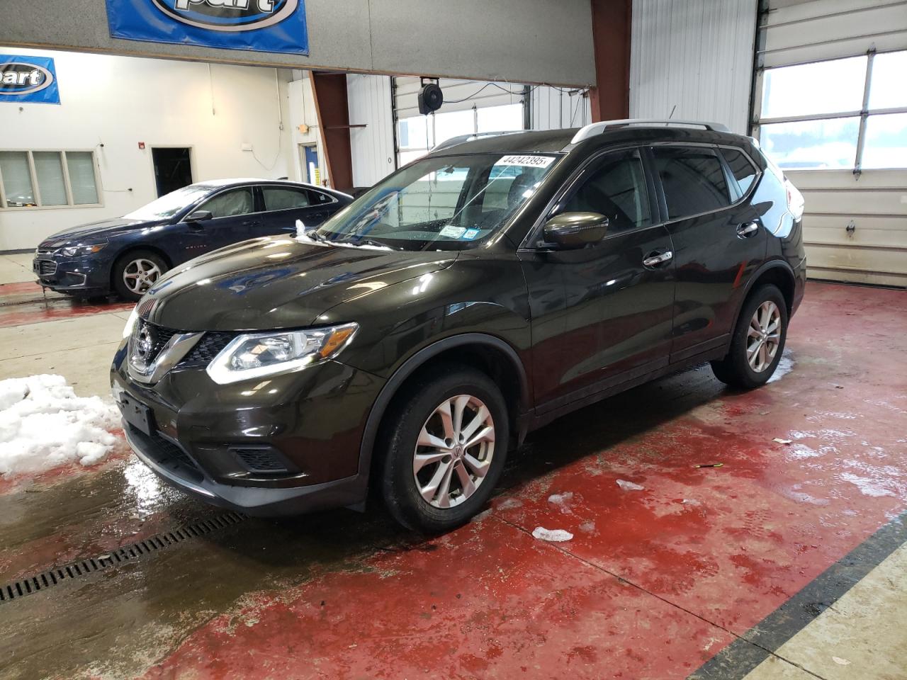 2016 Nissan Rogue - Image 1