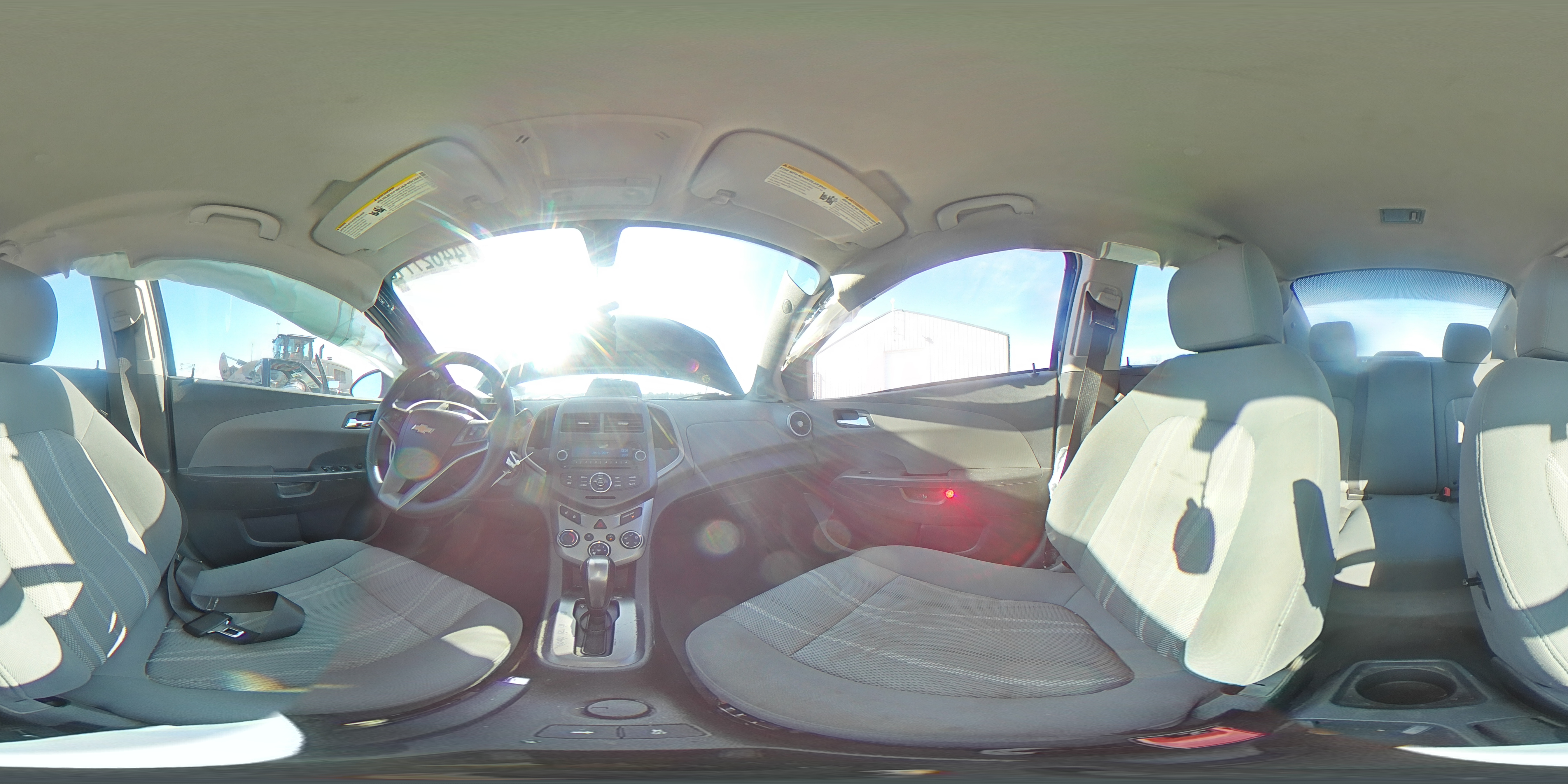 2015 Chevrolet Sonic - Image 13