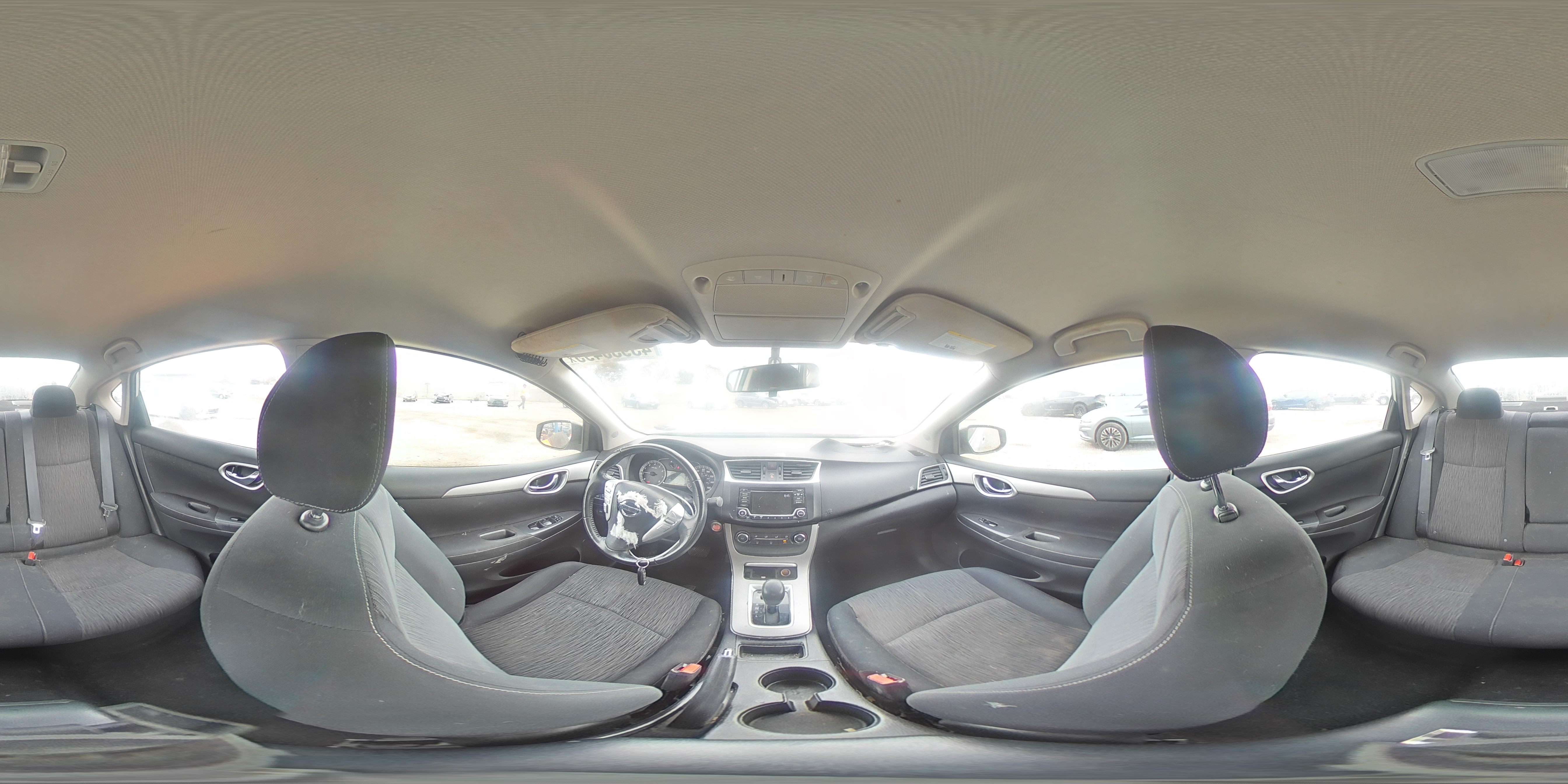 2015 Nissan Sentra - Image 13