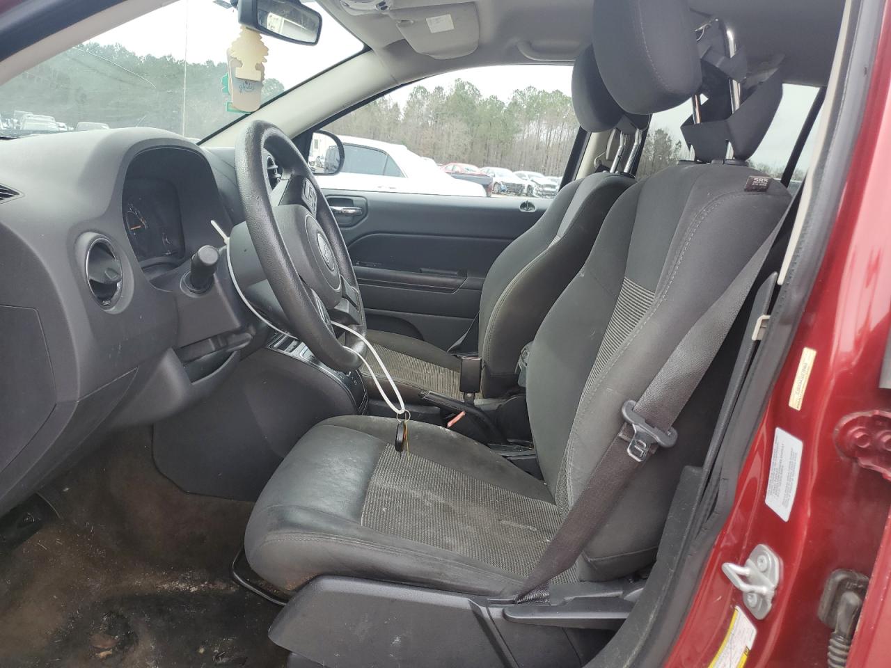 2016 Jeep Compass - Image 7