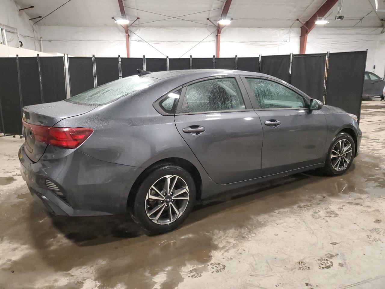 2023 Kia Forte - Image 3