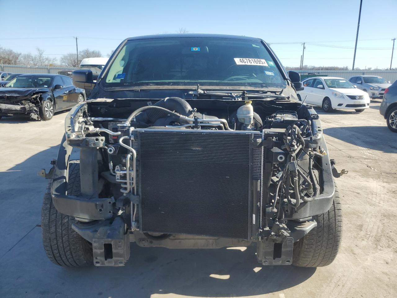 2016 RAM 1500 - Image 5