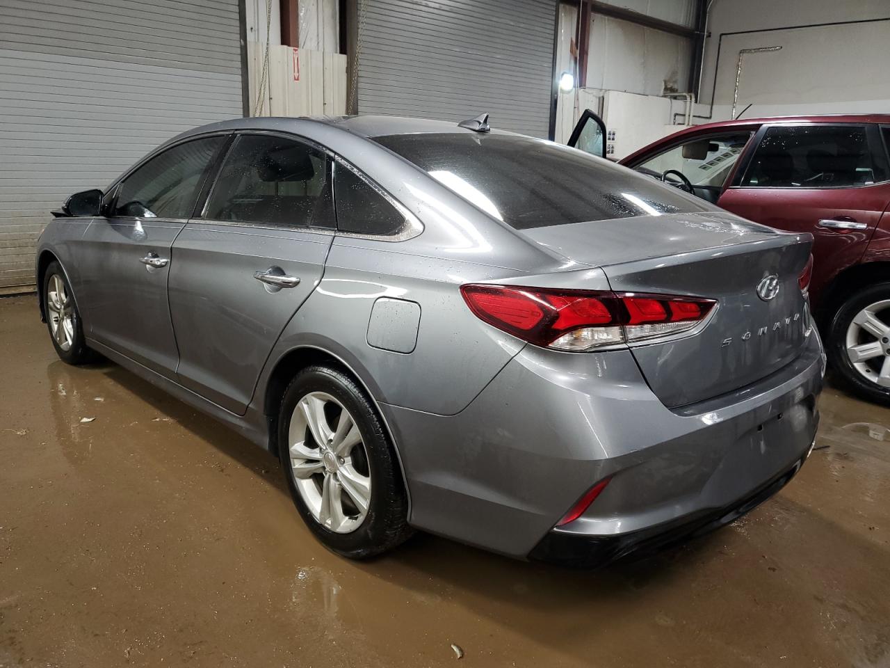 2018 Hyundai Sonata - Image 2