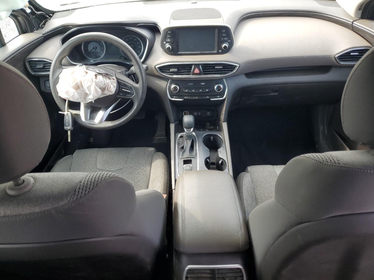 2020 Hyundai Santa Fe - Image 8