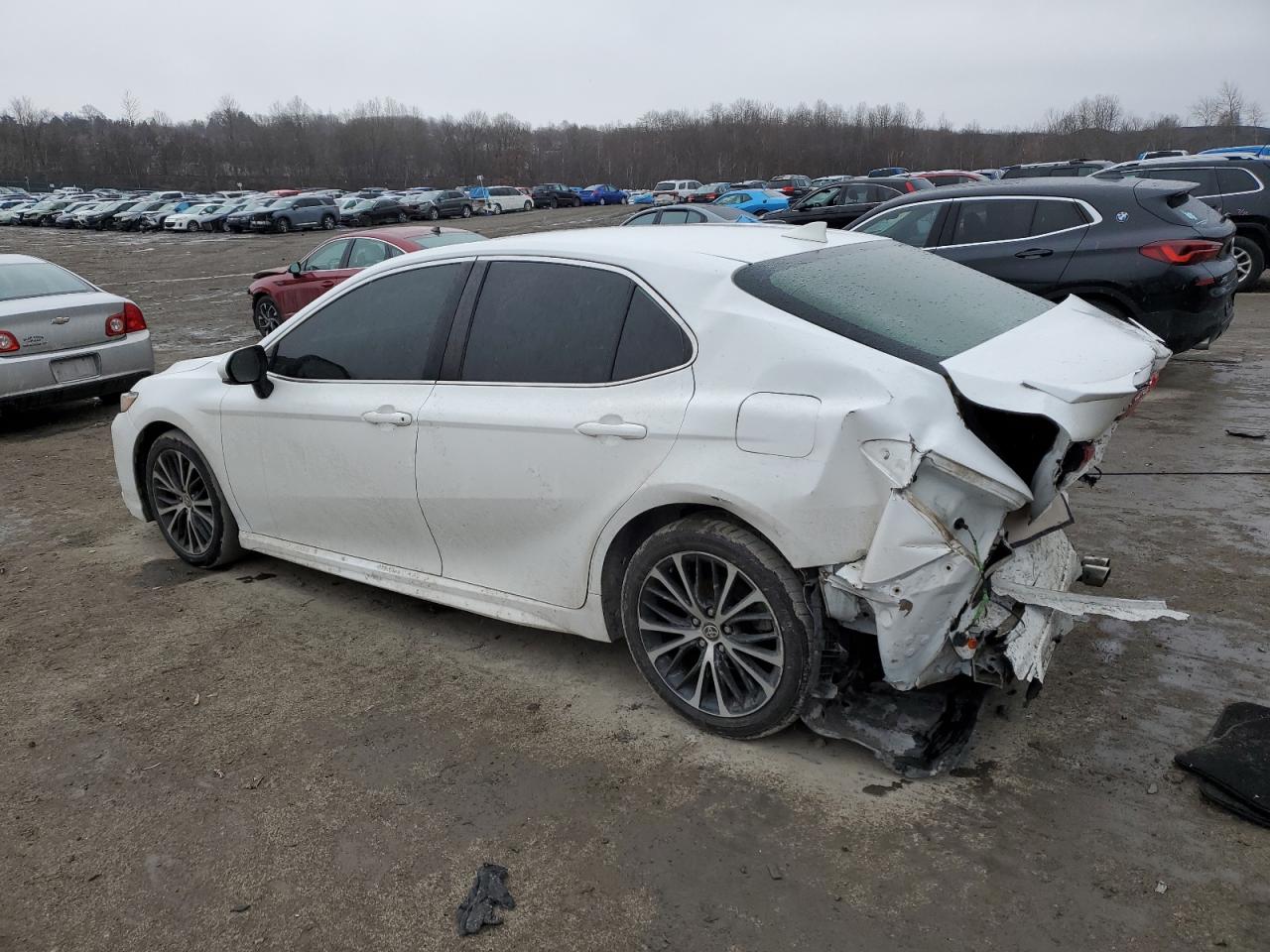 2020 Toyota Camry - Image 2
