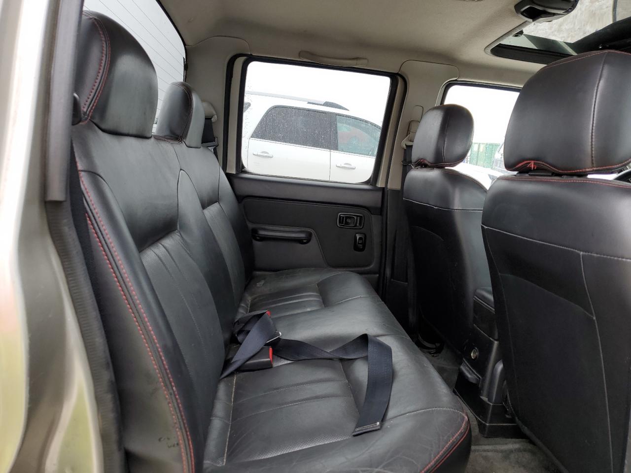 2002 Nissan Navara (Frontier) - Image 10
