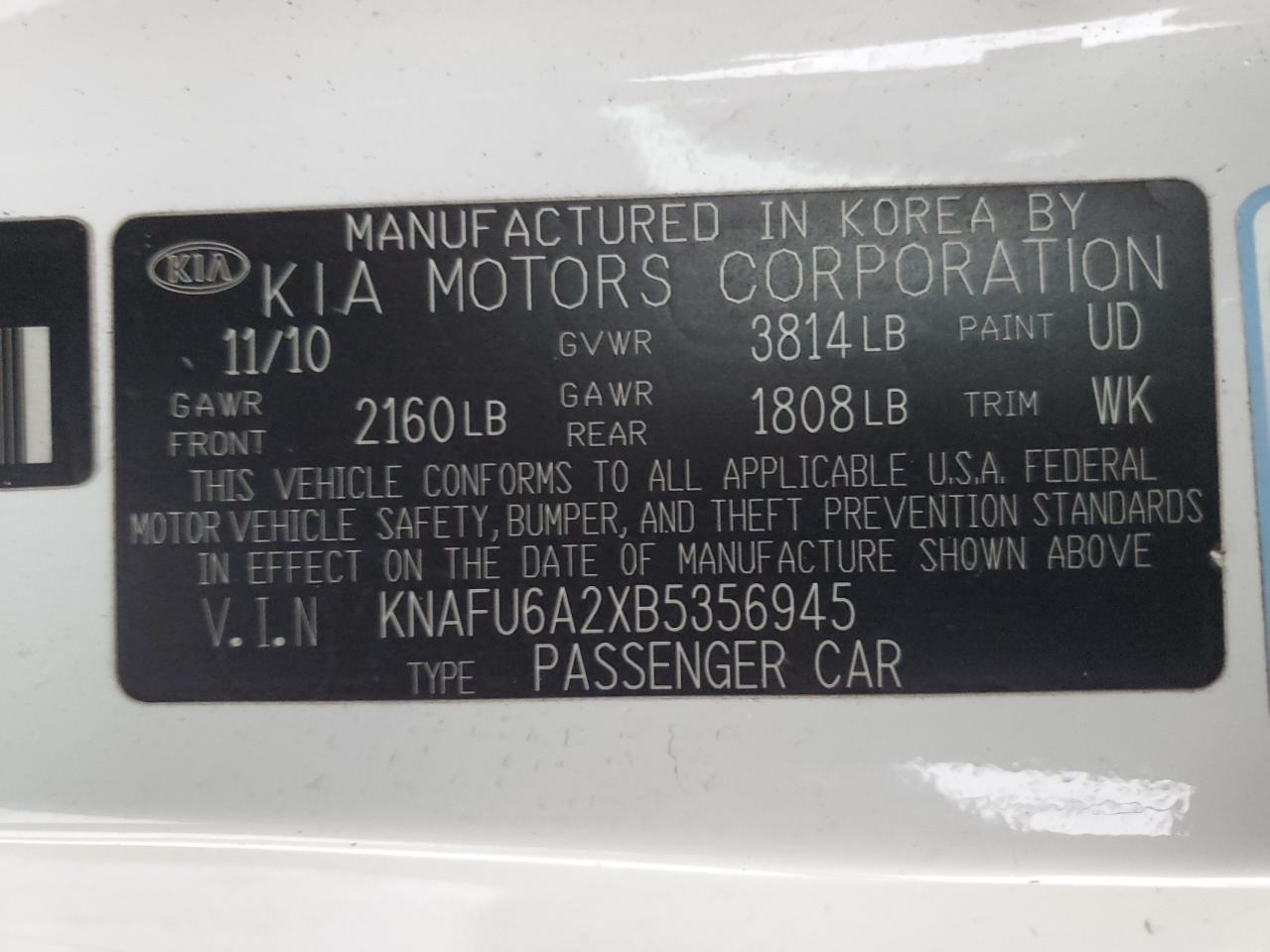 2011 Kia Forte - Image 12