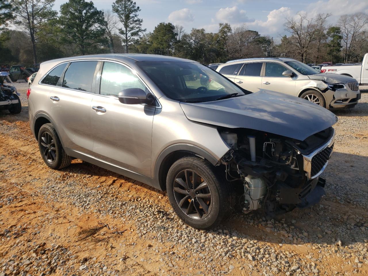 2017 Kia Sorento - Image 4