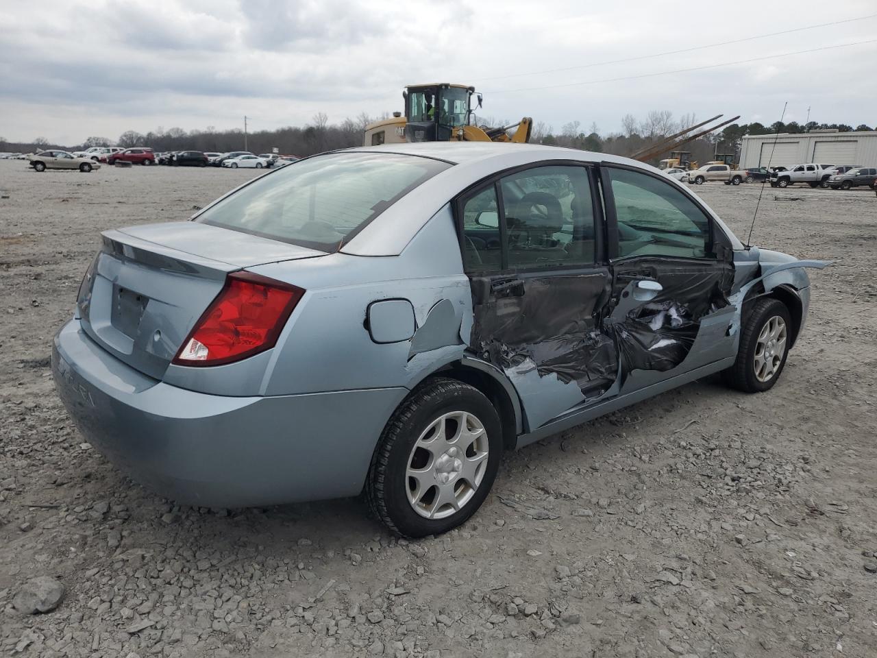 2003 Saturn ION - Image 3