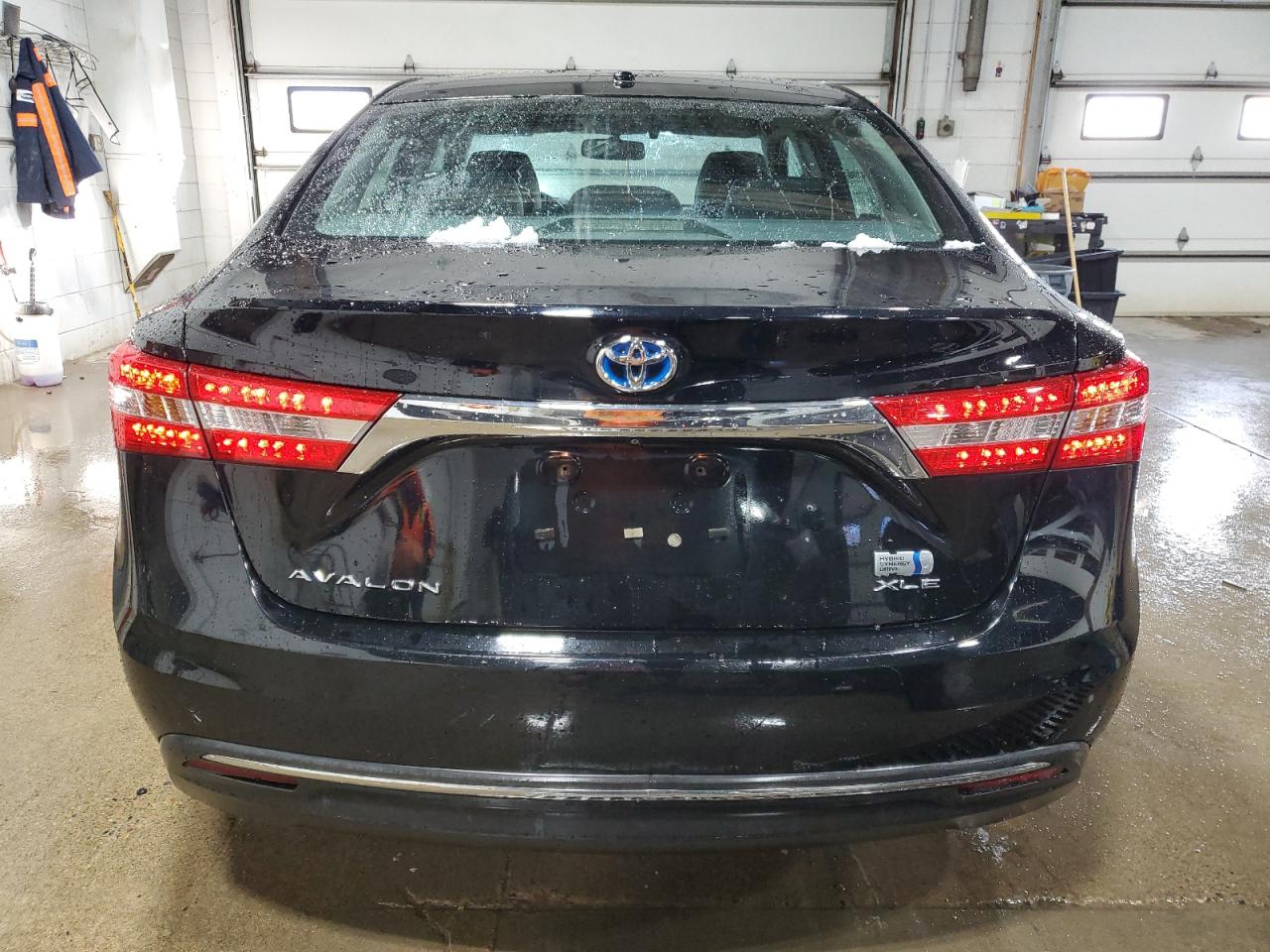 2013 Toyota Avalon - Image 6