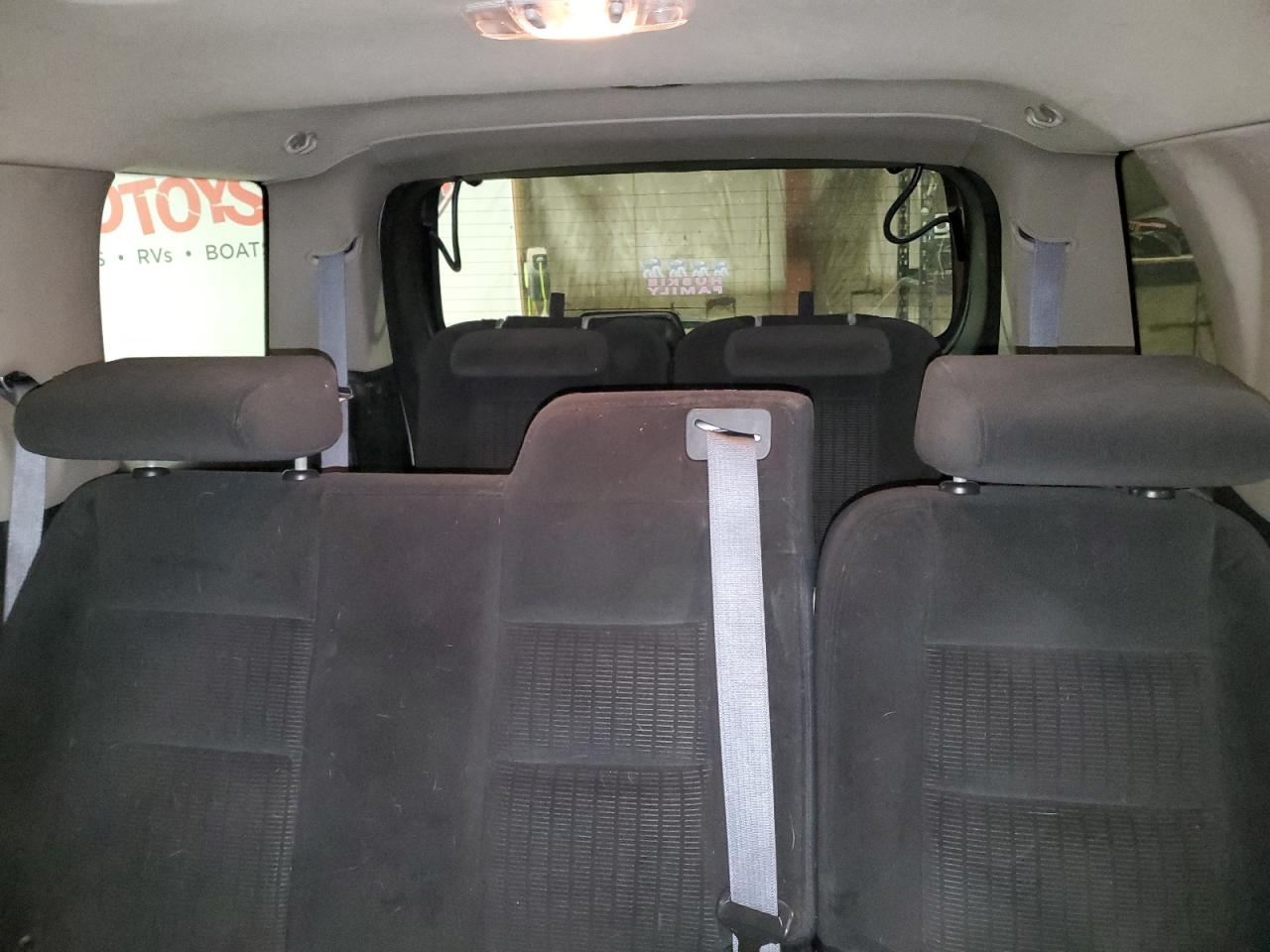 2009 Ford Explorer - Image 10