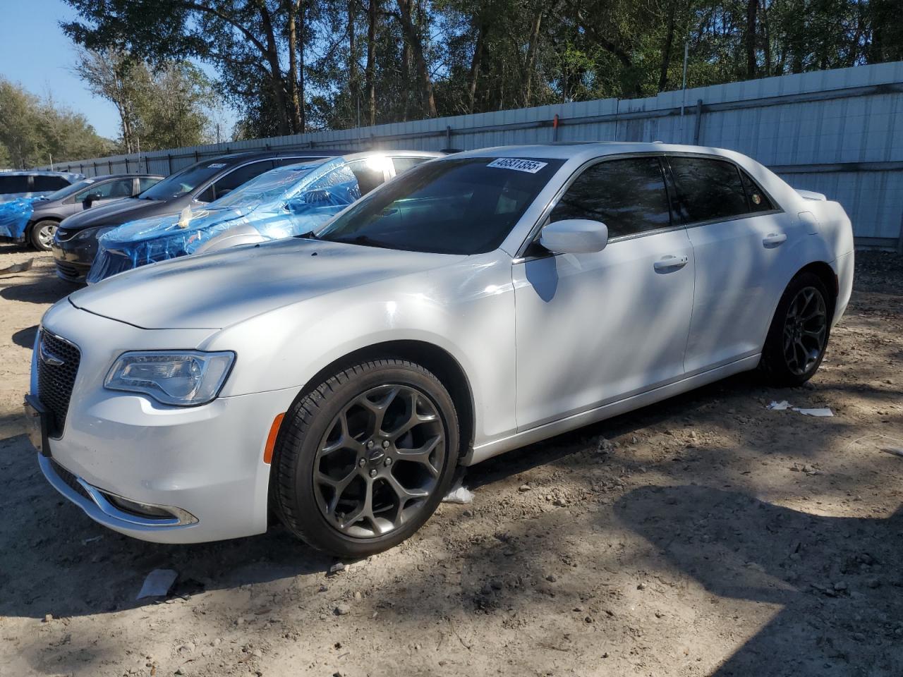 Midway, FL에서 판매 중인 2015 Chrysler 300C - Burn - Interior