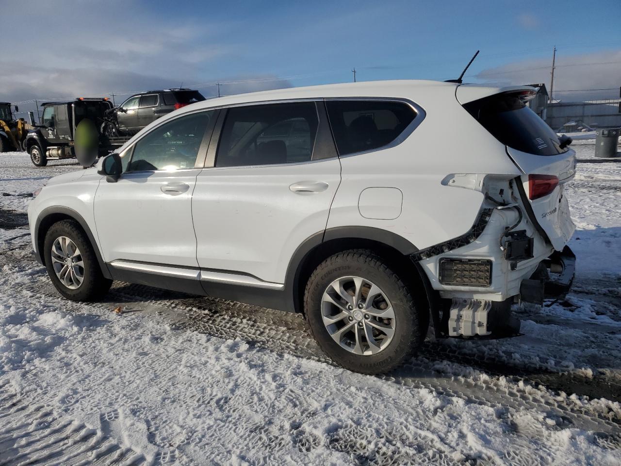 2019 Hyundai Santa Fe - Image 2