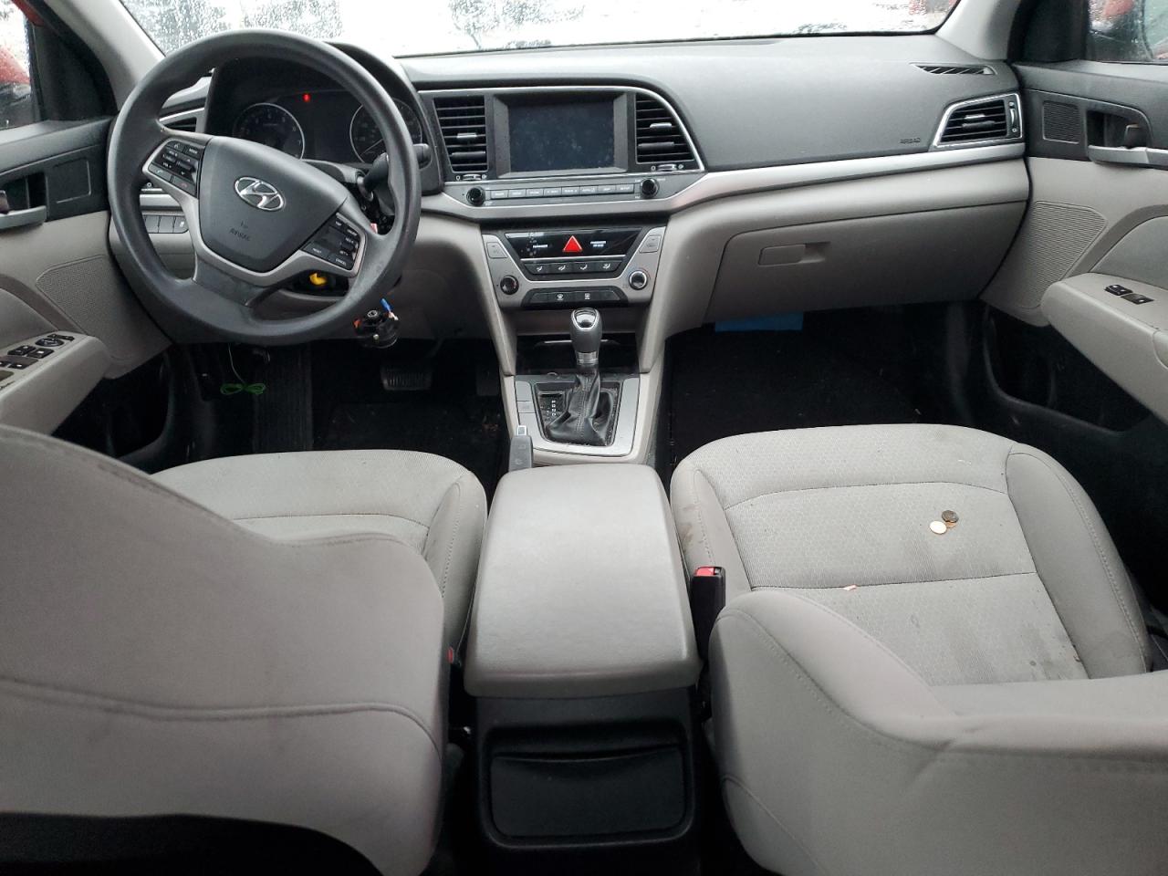 2017 Hyundai Elantra - Image 8