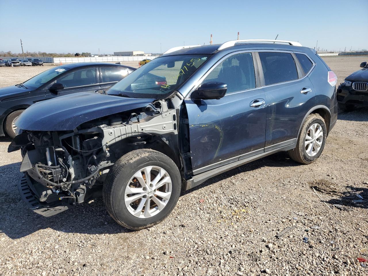 2016 Nissan Rogue - Image 1