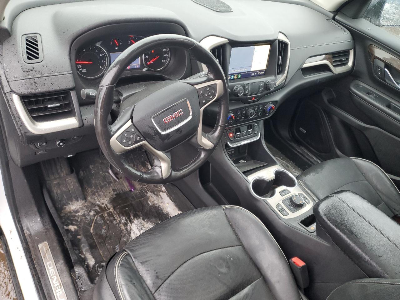 2019 GMC Terrain - Image 8