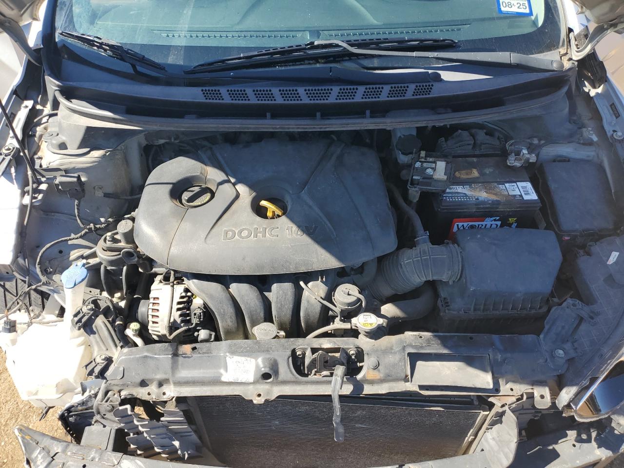 2013 Hyundai Elantra - Image 12