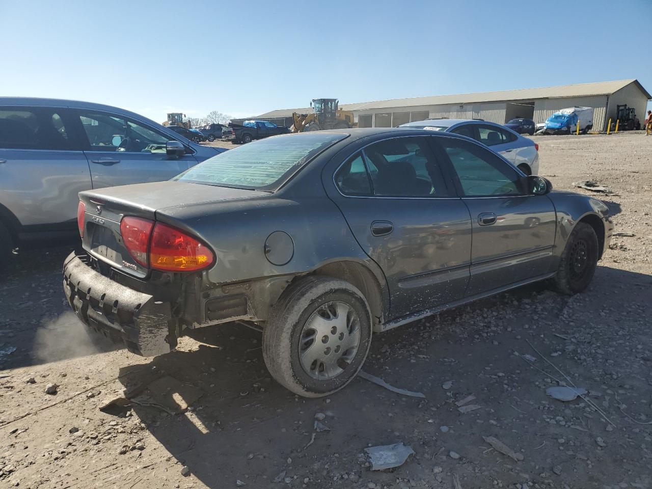 2003 Oldsmobile Alero - Image 3