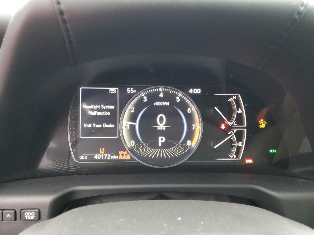 2020 Lexus ES - Image 9