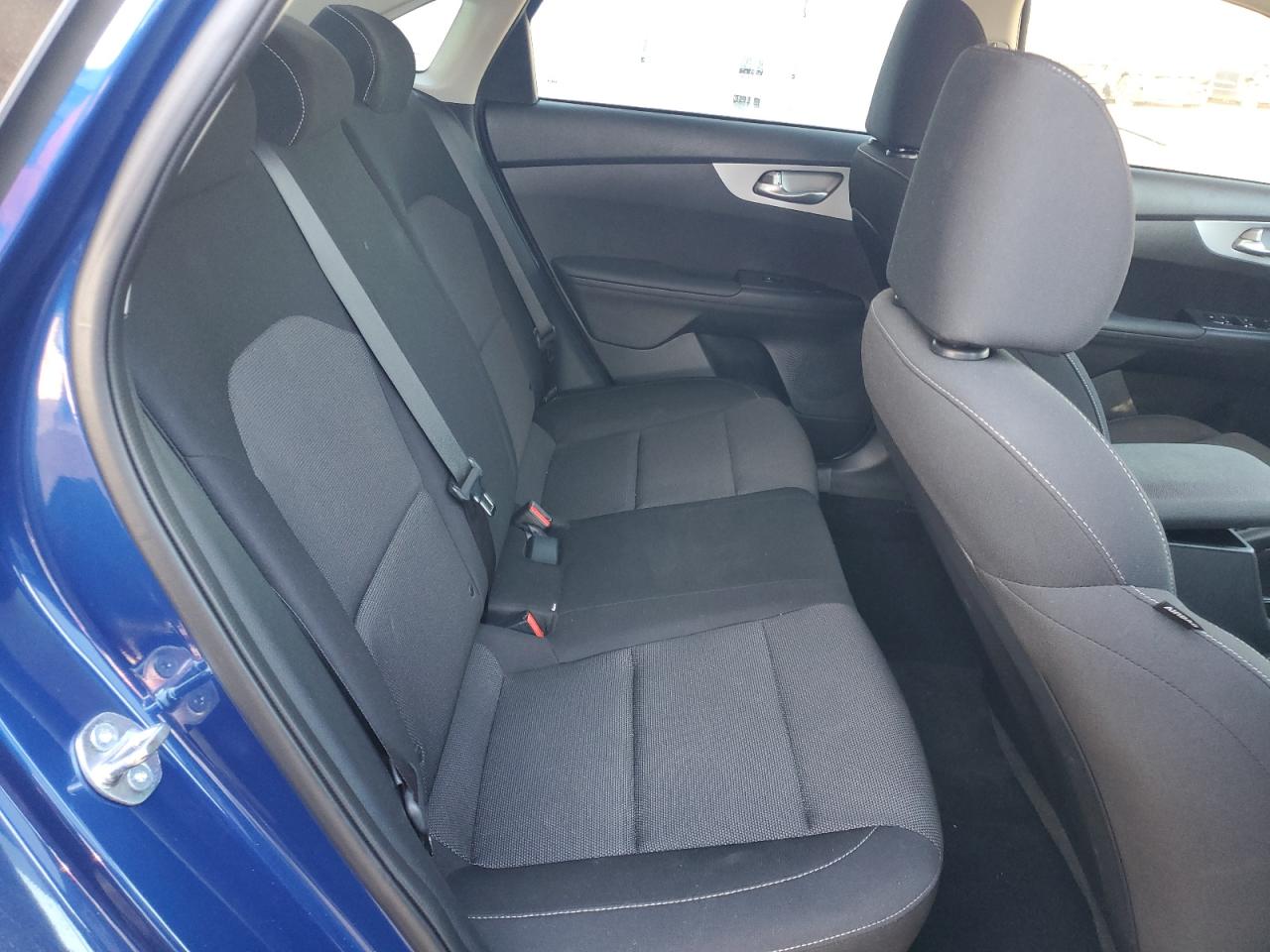2024 Kia Forte - Image 10
