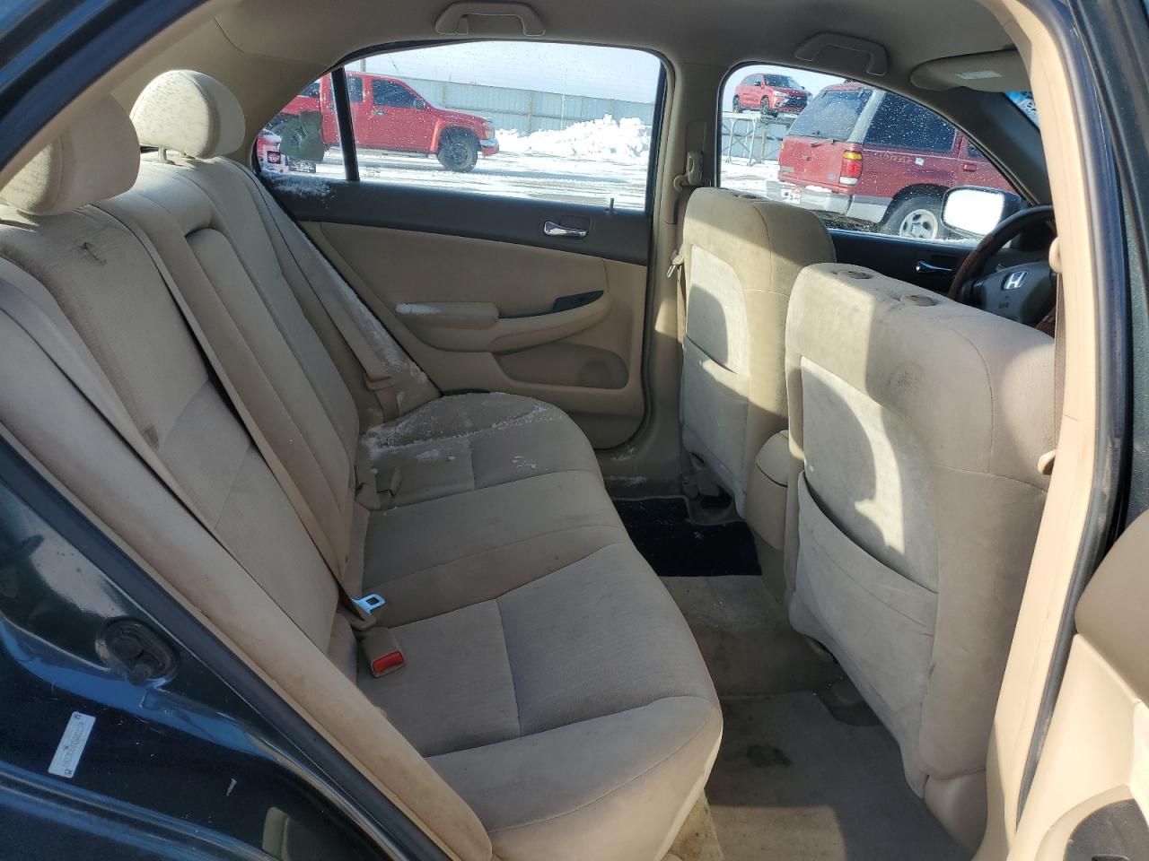 2005 Honda Accord - Image 10