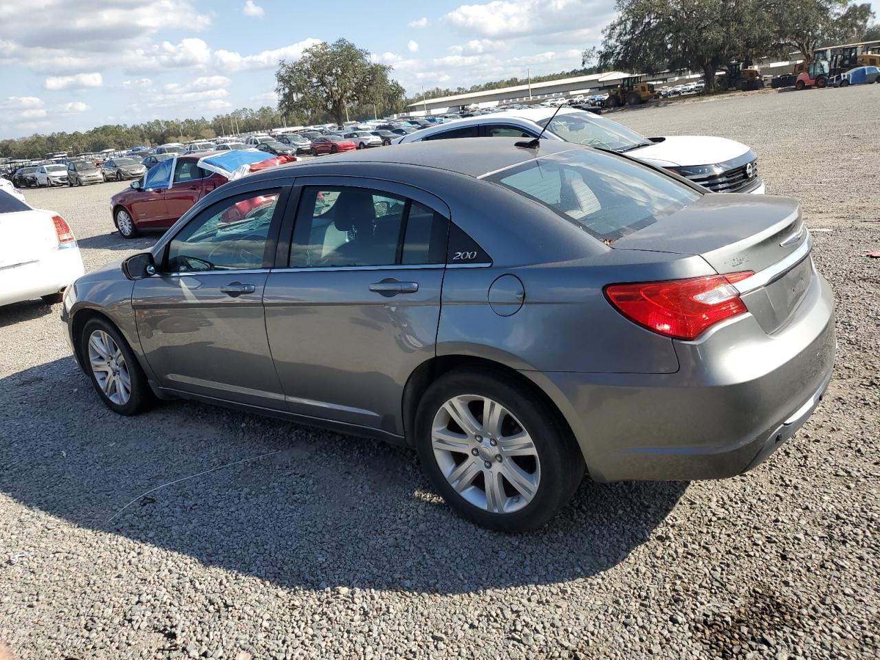 2012 Chrysler 200 - Image 2