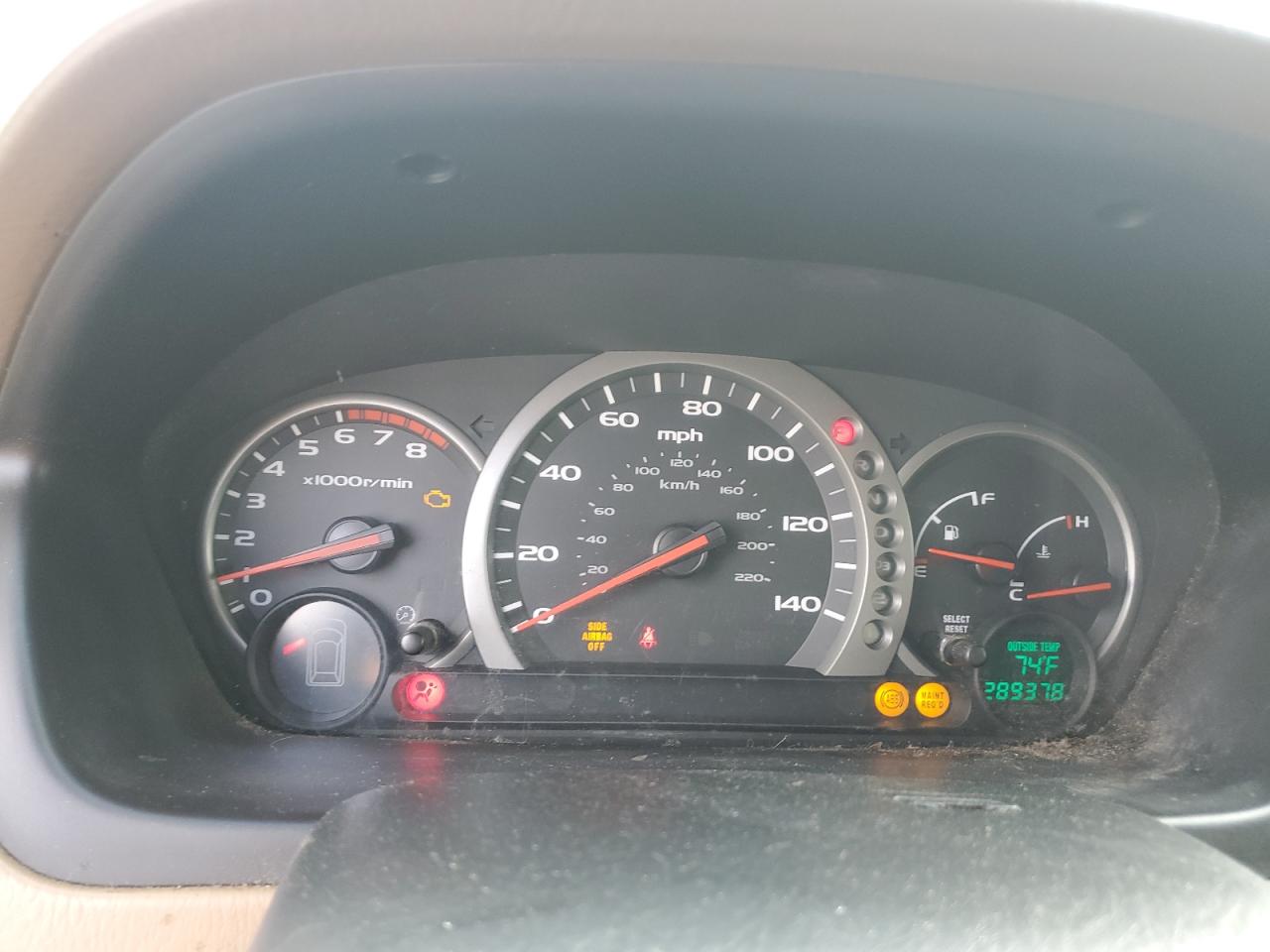 2004 Honda Pilot - Image 9