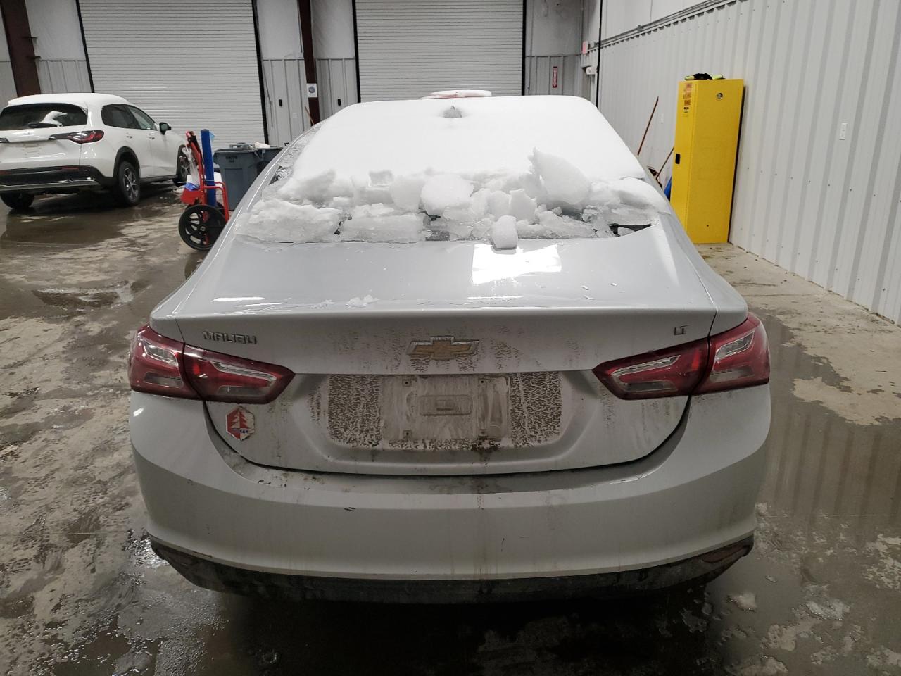 2020 Chevrolet Malibu - Image 6
