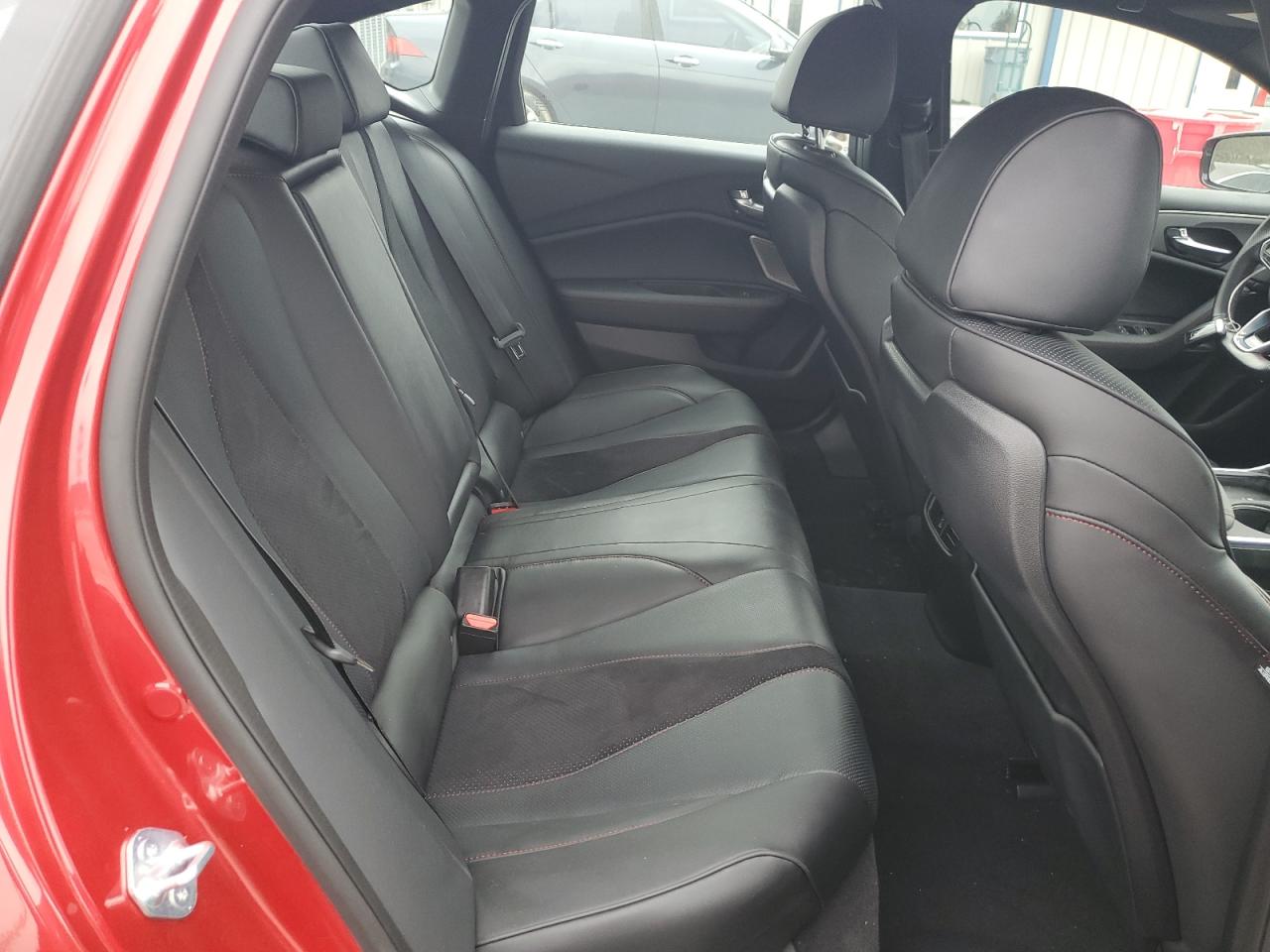 2022 Acura TLX - Image 10