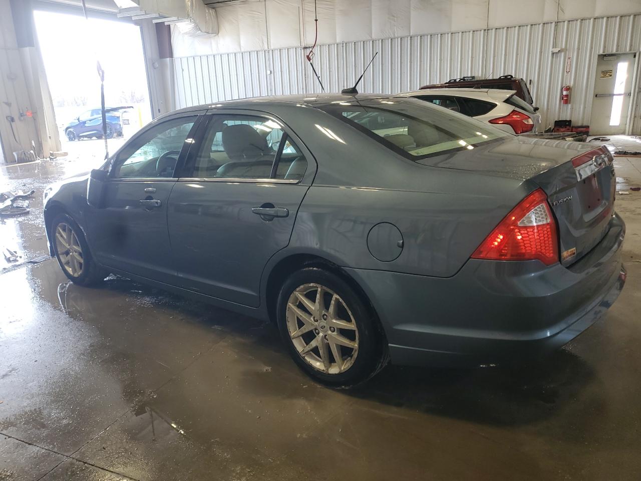 2012 Ford Fusion - Image 2