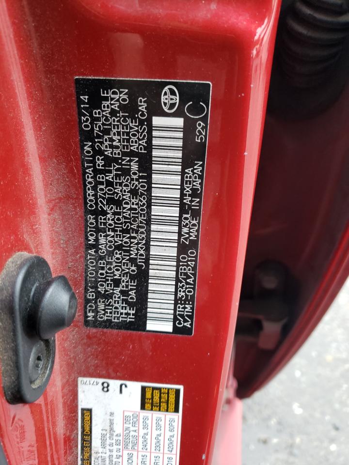 2014 Toyota Prius - Image 13