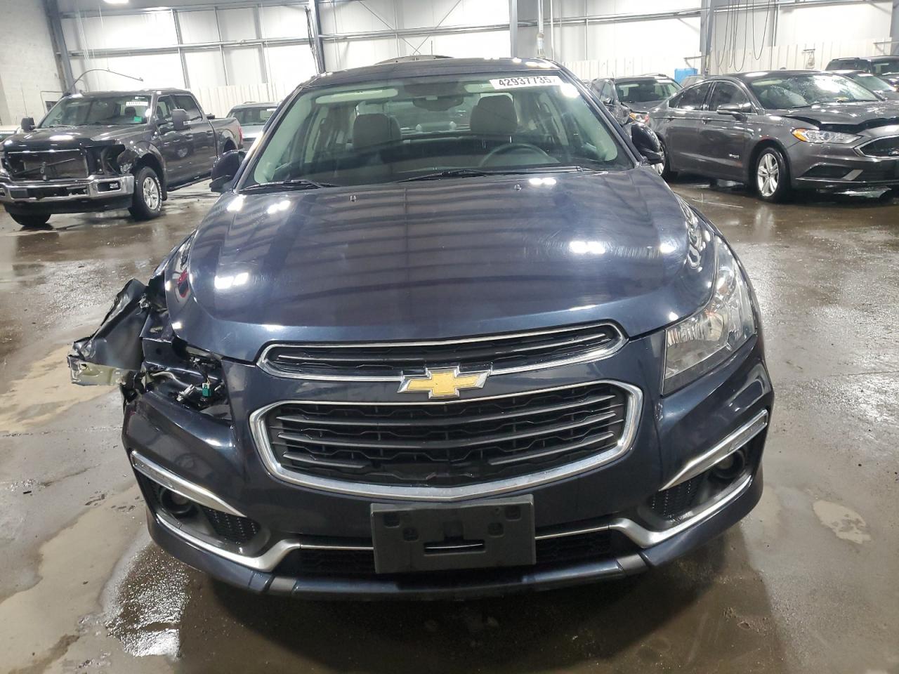 2016 Chevrolet Cruze - Image 5