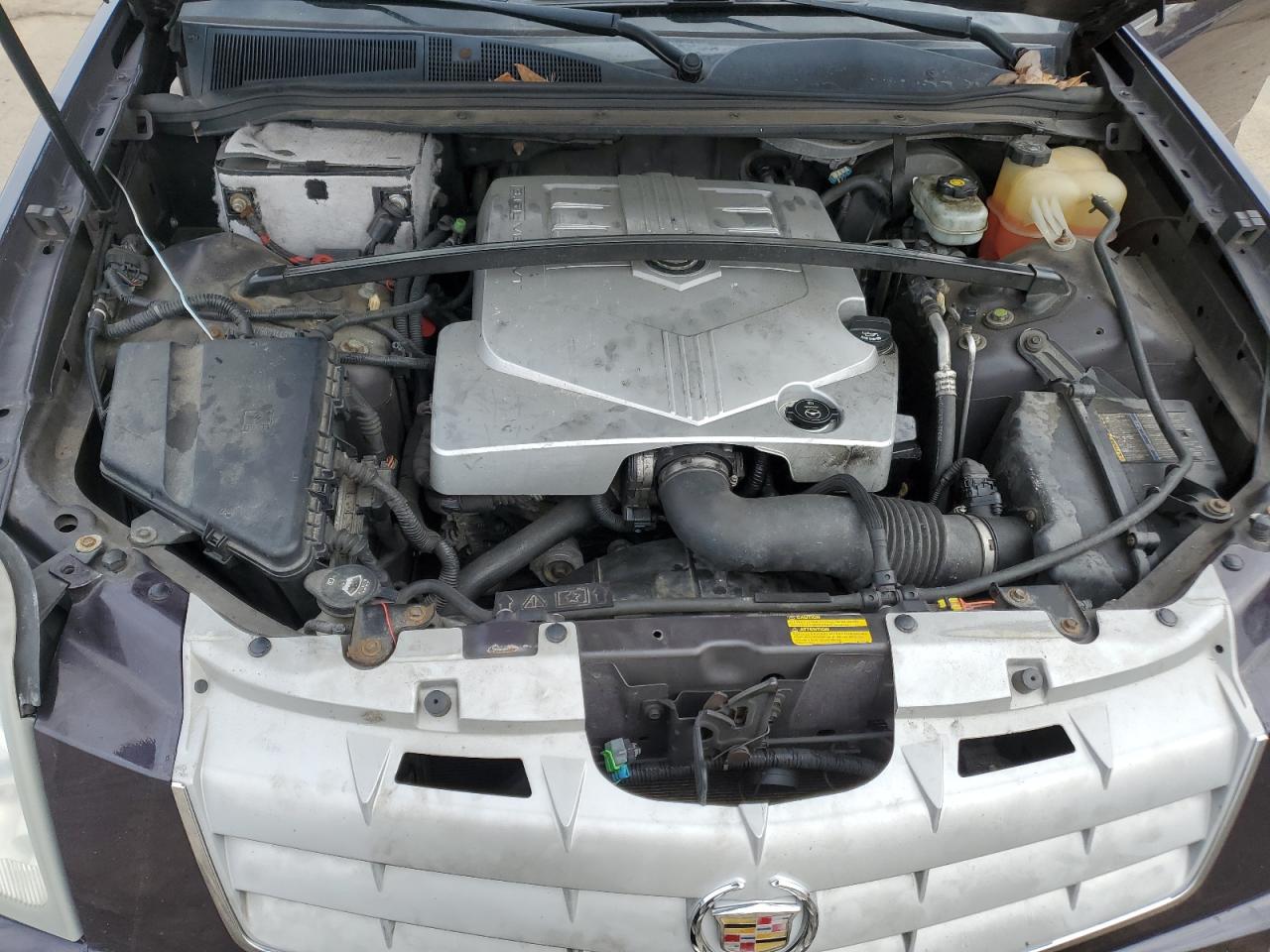 2006 Cadillac SRX - Image 12