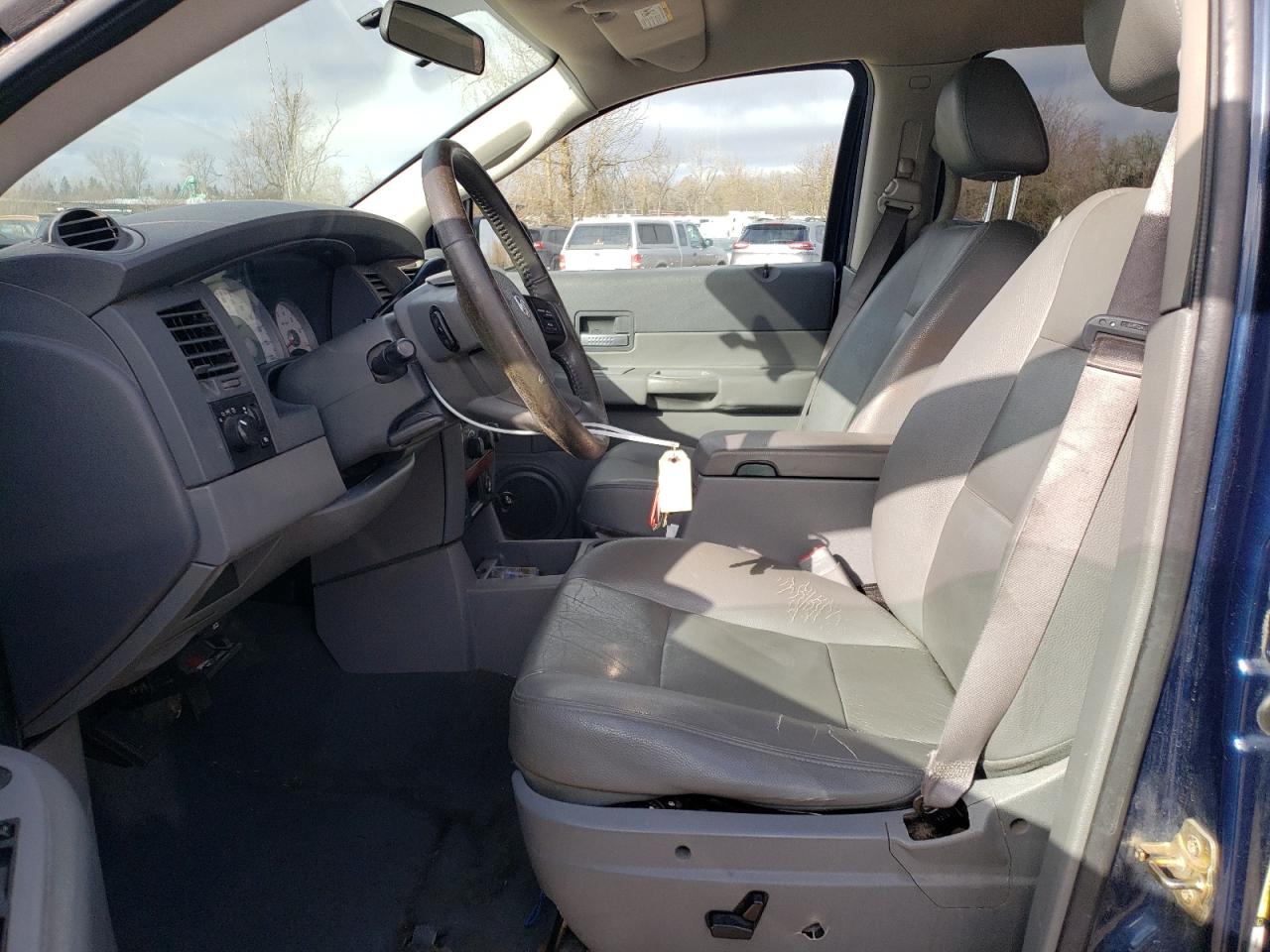 2005 Dodge Durango - Image 7
