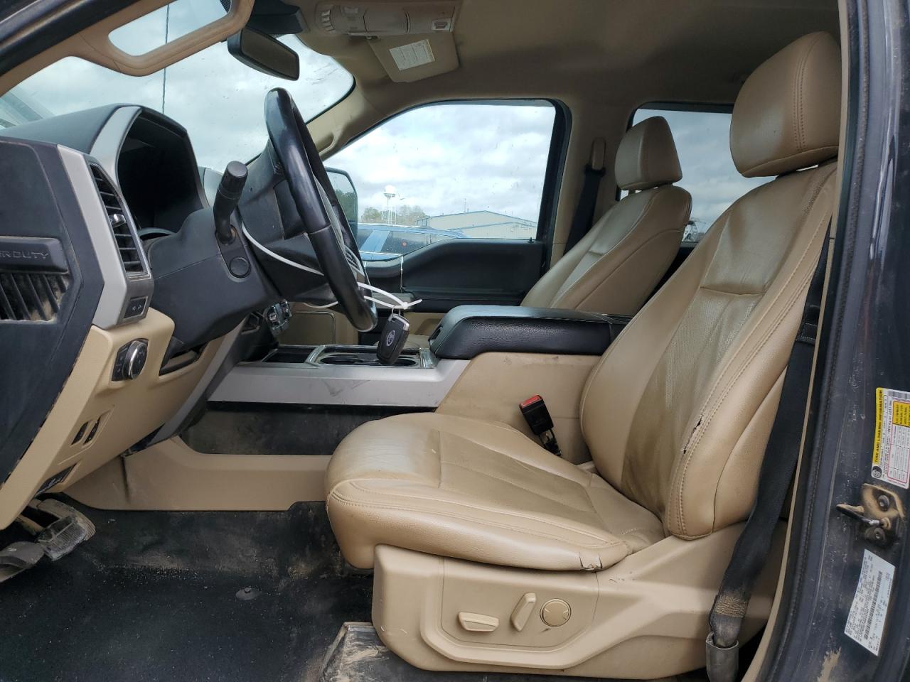2021 Ford F250 - Image 7