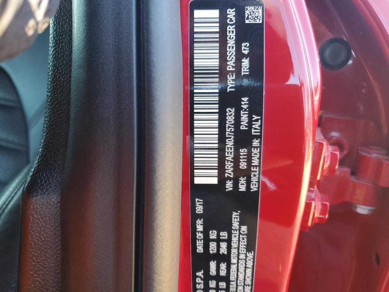 2018 Alfa Romeo Giulia - Image 12