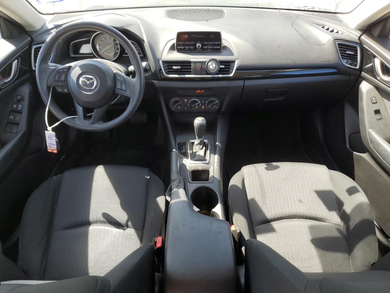 2014 Mazda 3 - Image 8