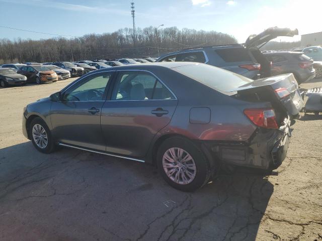 Sedans TOYOTA CAMRY 2013 Gray