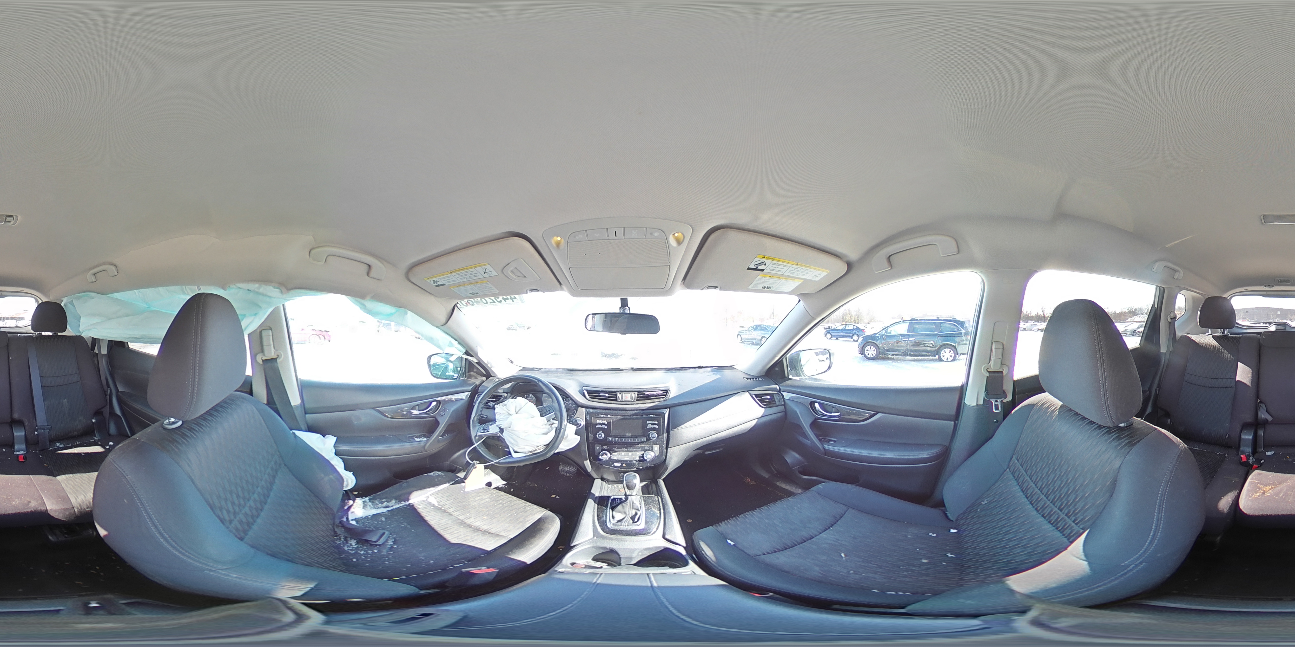2017 Nissan Rogue - Image 13