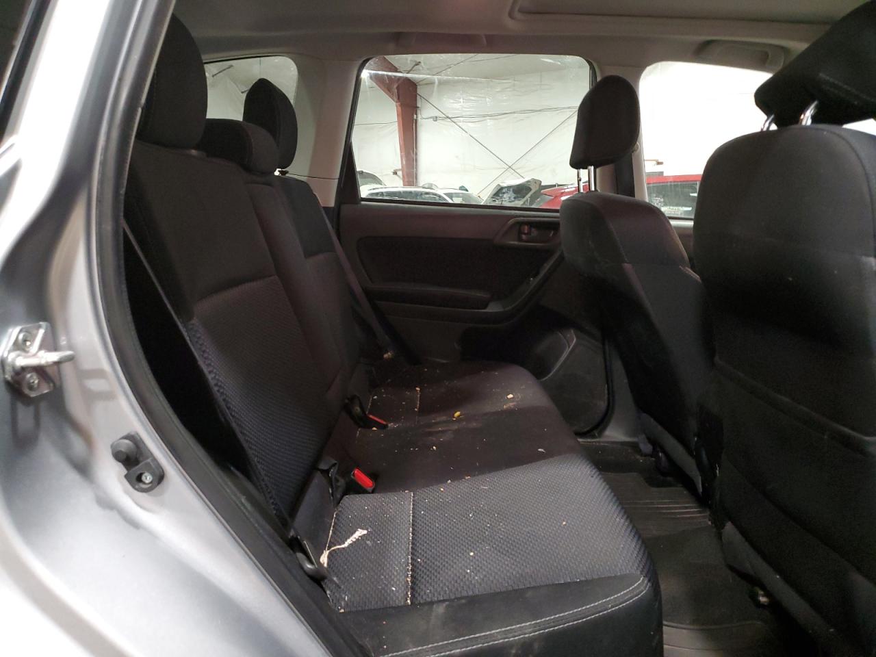 2015 Subaru Forester - Image 11