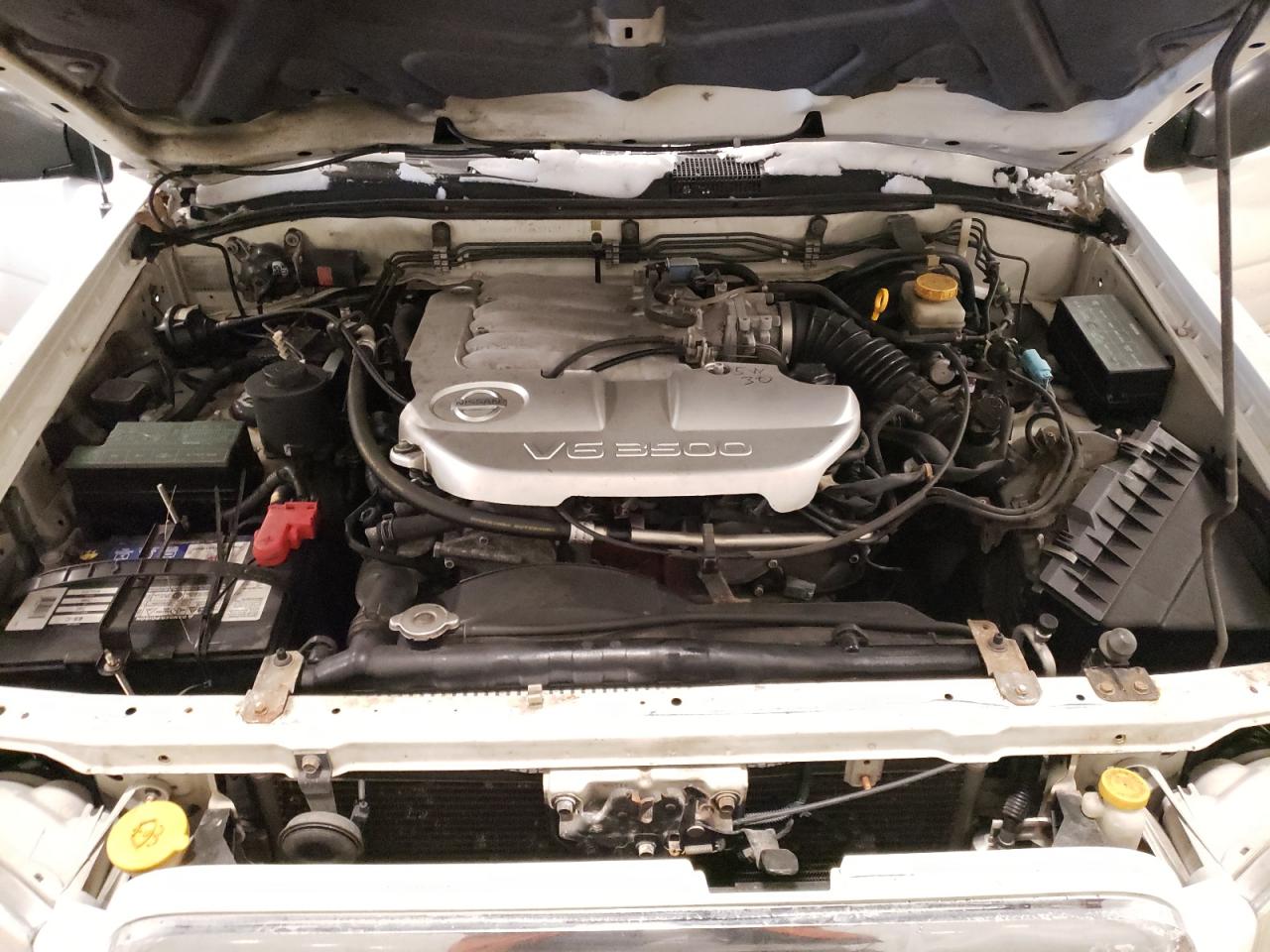 2002 Nissan Pathfinder - Image 12