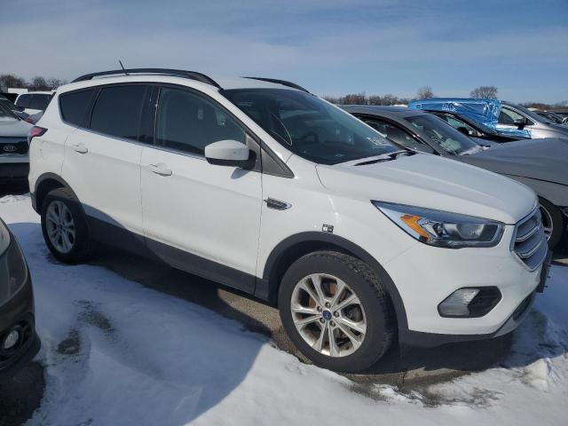  FORD ESCAPE 2018 Белый