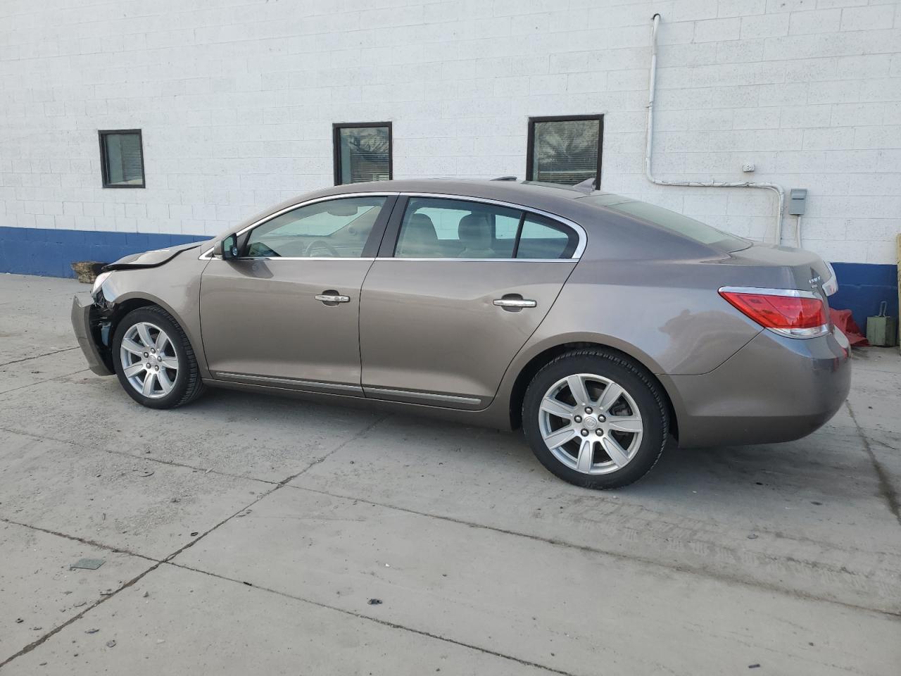 2010 Buick LaCrosse - Image 2