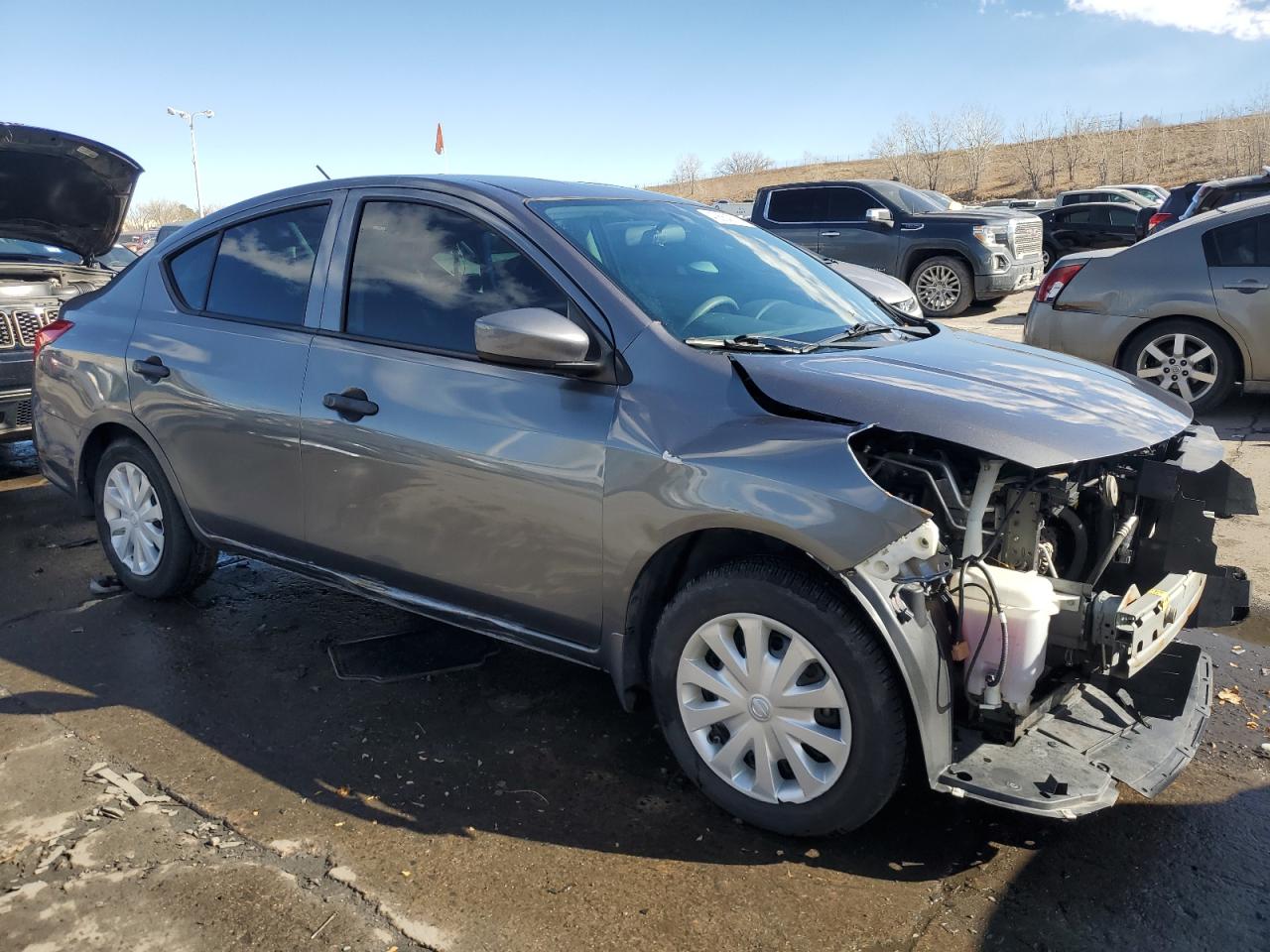 2016 Nissan Versa - Image 4