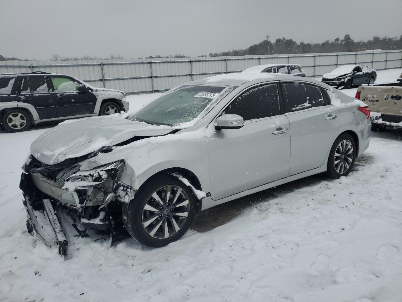 1N4AL3AP5HC209811 NISSAN ALTIMA 2017